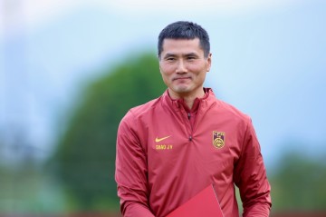 开云体育-北青：国足集训期间三点一线，教练组每天给球队开短会，上视频课