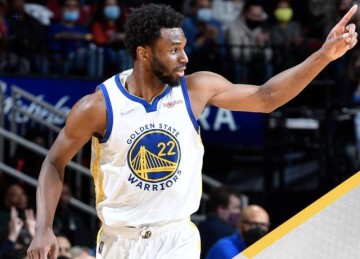 开云体育官网-虎年首战虎虎生威！库里狂轰40分带队获得开门红